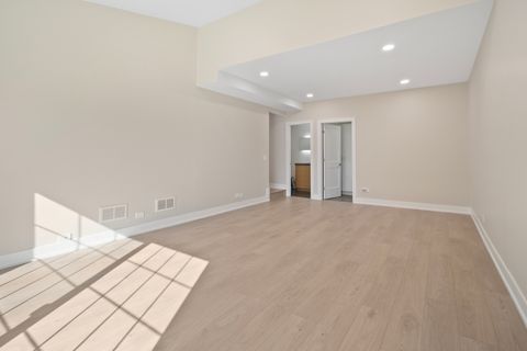 Tiny photo for 956 S Cedar Avenue S, Elmhurst, IL 60126 (MLS # 12481237)