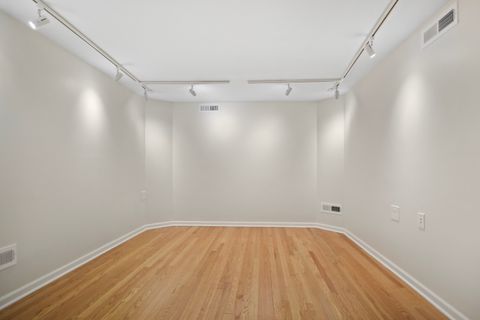 Tiny photo for 956 S Cedar Avenue S, Elmhurst, IL 60126 (MLS # 12481237)