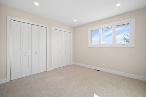 Tiny photo for 956 S Cedar Avenue S, Elmhurst, IL 60126 (MLS # 12481237)