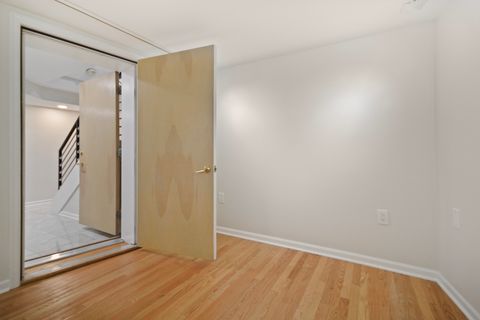 Tiny photo for 956 S Cedar Avenue S, Elmhurst, IL 60126 (MLS # 12481237)