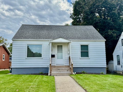 Photo of 609 W 10th Street, Sterling, IL 61081 (MLS # 12784421)