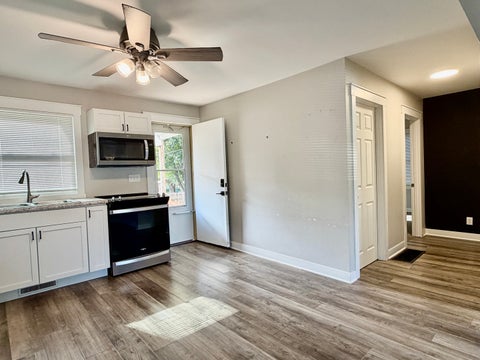 Tiny photo for 609 W 10th Street, Sterling, IL 61081 (MLS # 12784421)