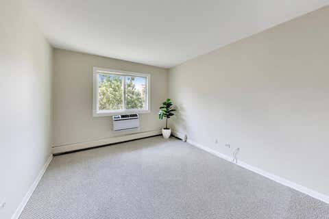 Tiny photo for 1040 Erie Street #505, Oak Park, IL 60302 (MLS # 12722916)