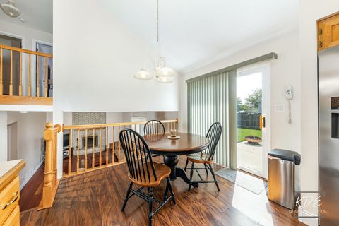 Tiny photo for 701 Bishops Drive, New Lenox, IL 60451 (MLS # 12535195)