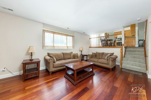 Tiny photo for 701 Bishops Drive, New Lenox, IL 60451 (MLS # 12535195)