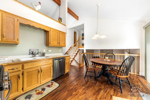 Tiny photo for 701 Bishops Drive, New Lenox, IL 60451 (MLS # 12535195)