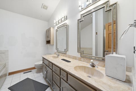 Tiny photo for 10650 Wildwood Drive, Palos Park, IL 60464 (MLS # 12740328)