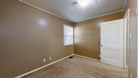 Tiny photo for 1007 E Michigan Avenue, Urbana, IL 61801 (MLS # 12139875)