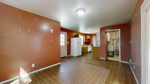 Tiny photo for 1007 E Michigan Avenue, Urbana, IL 61801 (MLS # 12139875)