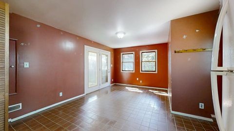 Tiny photo for 1007 E Michigan Avenue, Urbana, IL 61801 (MLS # 12139875)