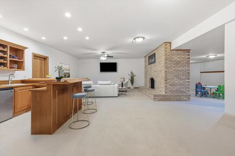 Tiny photo for 12 Bridlewood Trail, South Barrington, IL 60010 (MLS # 11866736)