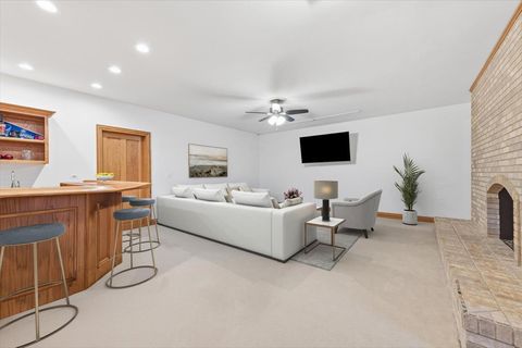 Tiny photo for 12 Bridlewood Trail, South Barrington, IL 60010 (MLS # 11866736)