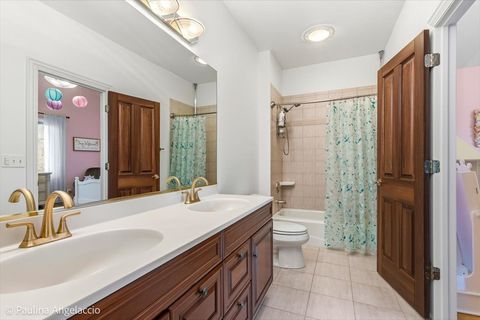 Tiny photo for 12 Bridlewood Trail, South Barrington, IL 60010 (MLS # 11866736)