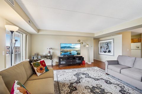 Tiny photo for 435 William Street #607, River Forest, IL 60305 (MLS # 12498455)