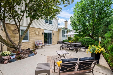 Tiny photo for 3014 N Dryden Place, Arlington Heights, IL 60004 (MLS # 12756984)