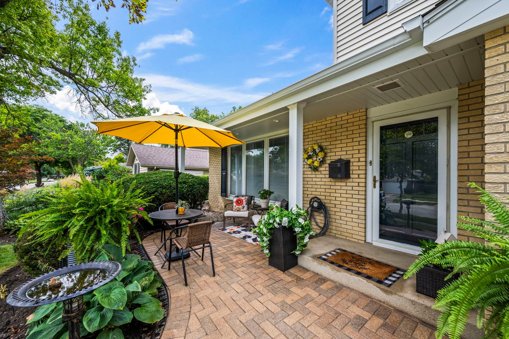 3014 N Dryden Place