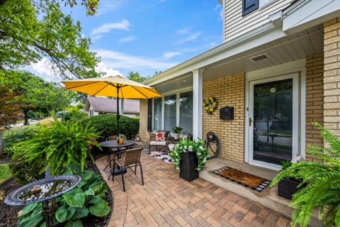 Tiny photo for 3014 N Dryden Place, Arlington Heights, IL 60004 (MLS # 12756984)