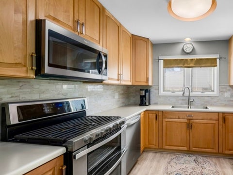 Tiny photo for 3014 N Dryden Place, Arlington Heights, IL 60004 (MLS # 12756984)