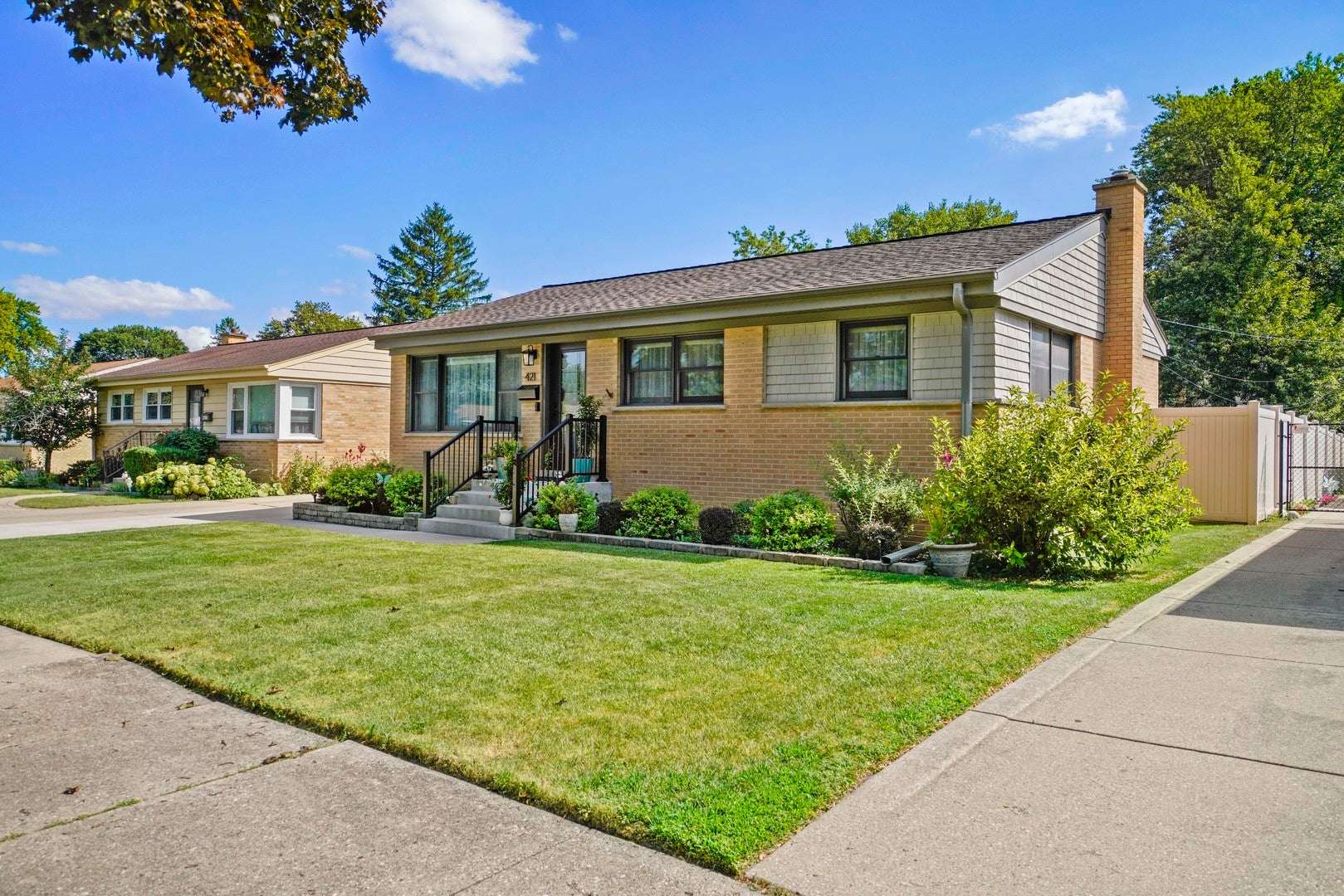 421 Vassar Lane