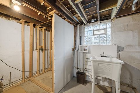 Tiny photo for 1140 W 104th Place, Chicago, IL 60643 (MLS # 12588936)