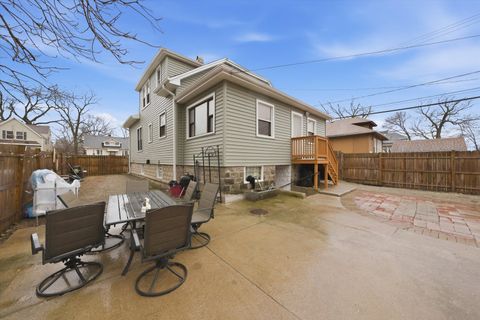 Tiny photo for 1140 W 104th Place, Chicago, IL 60643 (MLS # 12588936)