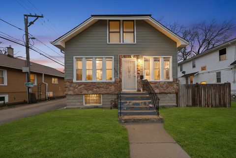 Tiny photo for 1140 W 104th Place, Chicago, IL 60643 (MLS # 12588936)