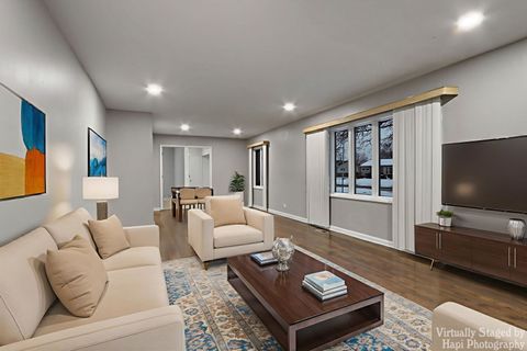 Tiny photo for 75 Carthage Lane, Hoffman Estates, IL 60169 (MLS # 12531884)