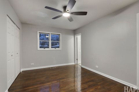 Tiny photo for 75 Carthage Lane, Hoffman Estates, IL 60169 (MLS # 12531884)