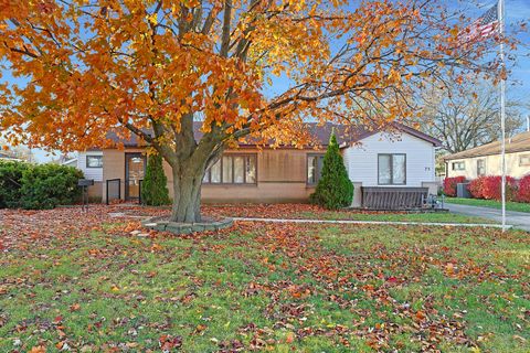 Photo of 75 Carthage Lane, Hoffman Estates, IL 60169 (MLS # 12531884)