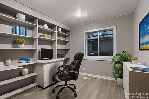 Tiny photo for 75 Carthage Lane, Hoffman Estates, IL 60169 (MLS # 12531884)