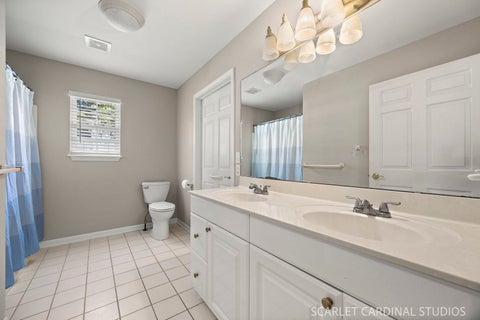 Tiny photo for 1617 Southlawn Place, Aurora, IL 60506 (MLS # 12760715)