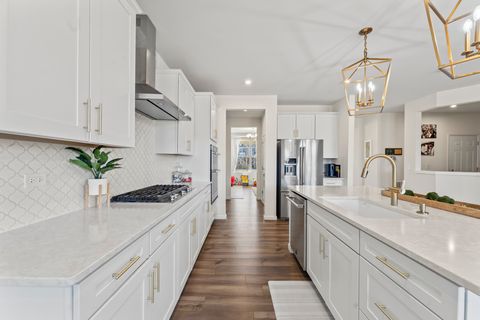 Tiny photo for 3211 Semple Way, Mundelein, IL 60060 (MLS # 12564280)