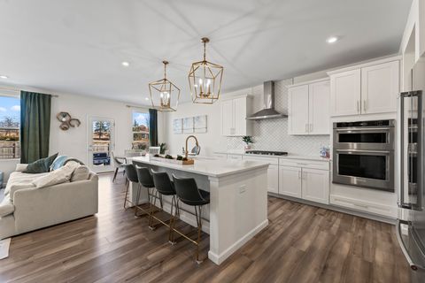 Tiny photo for 3211 Semple Way, Mundelein, IL 60060 (MLS # 12564280)