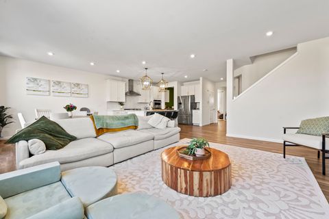 Tiny photo for 3211 Semple Way, Mundelein, IL 60060 (MLS # 12564280)