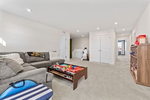 Tiny photo for 3211 Semple Way, Mundelein, IL 60060 (MLS # 12564280)