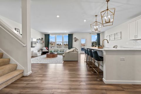 Tiny photo for 3211 Semple Way, Mundelein, IL 60060 (MLS # 12564280)