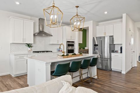 Tiny photo for 3211 Semple Way, Mundelein, IL 60060 (MLS # 12564280)