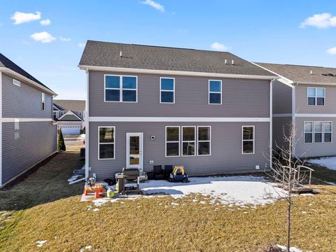 Tiny photo for 3211 Semple Way, Mundelein, IL 60060 (MLS # 12564280)