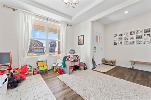 Tiny photo for 3211 Semple Way, Mundelein, IL 60060 (MLS # 12564280)