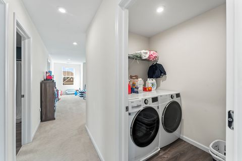 Tiny photo for 3211 Semple Way, Mundelein, IL 60060 (MLS # 12564280)