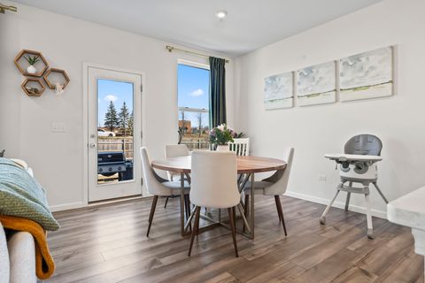 Tiny photo for 3211 Semple Way, Mundelein, IL 60060 (MLS # 12564280)