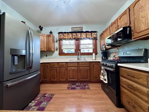 Tiny photo for 1305 W 3rd Street, Sterling, IL 61081 (MLS # 12612543)