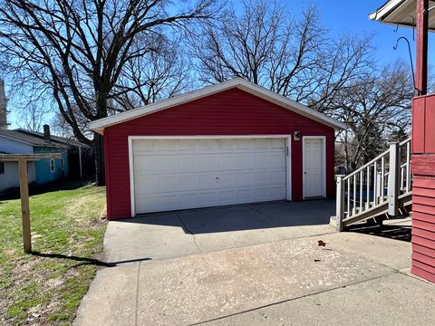 Tiny photo for 1305 W 3rd Street, Sterling, IL 61081 (MLS # 12612543)