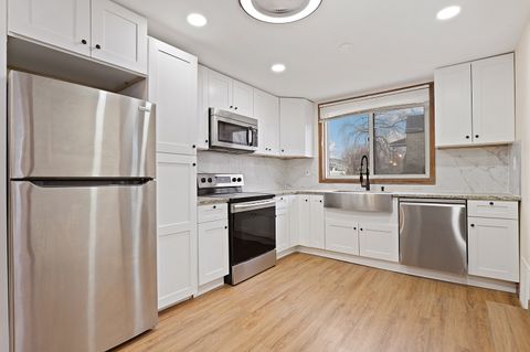 Tiny photo for 2821 W 102nd Street, Evergreen Park, IL 60805 (MLS # 12587503)