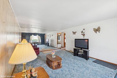 Tiny photo for 605 Saginaw Avenue, Calumet City, IL 60409 (MLS # 12493110)