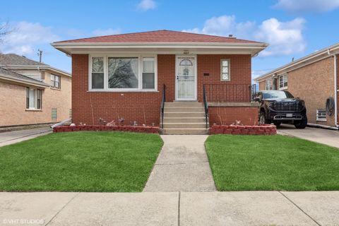 605 Saginaw Avenue Calumet City IL 60409