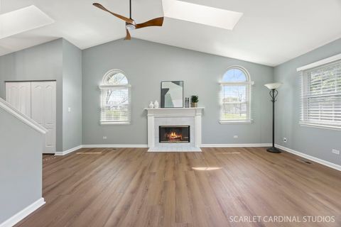 Tiny photo for 1933 Wellington Place, Downers Grove, IL 60516 (MLS # 12590982)