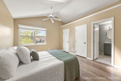 Tiny photo for 1933 Wellington Place, Downers Grove, IL 60516 (MLS # 12590982)