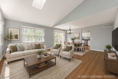 Tiny photo for 1933 Wellington Place, Downers Grove, IL 60516 (MLS # 12590982)