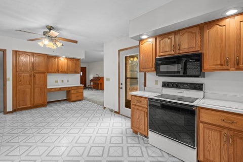 Tiny photo for 2833 Kelling Street, Davenport, IA 52804 (MLS # 12764809)